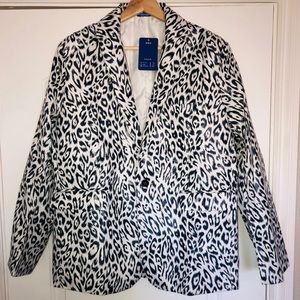 Fashionable Men’s Blazer